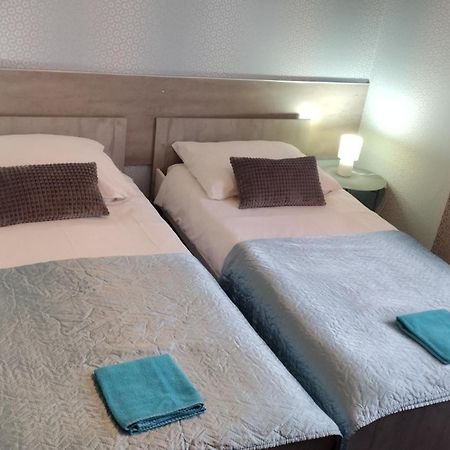 Hotelik Mona-Pokoje Z Lazienkami Ельблонг Екстер'єр фото